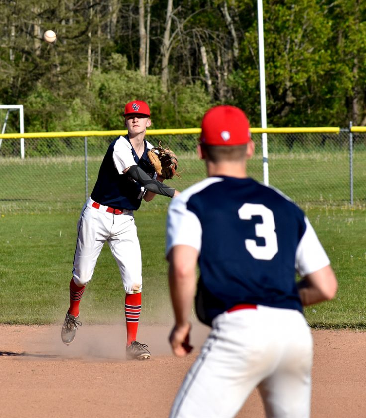 Southwestern Wins In Walk-Off Fashion | News, Sports, Jobs - Post Journal